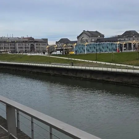 Tahiri House 64 F1 *